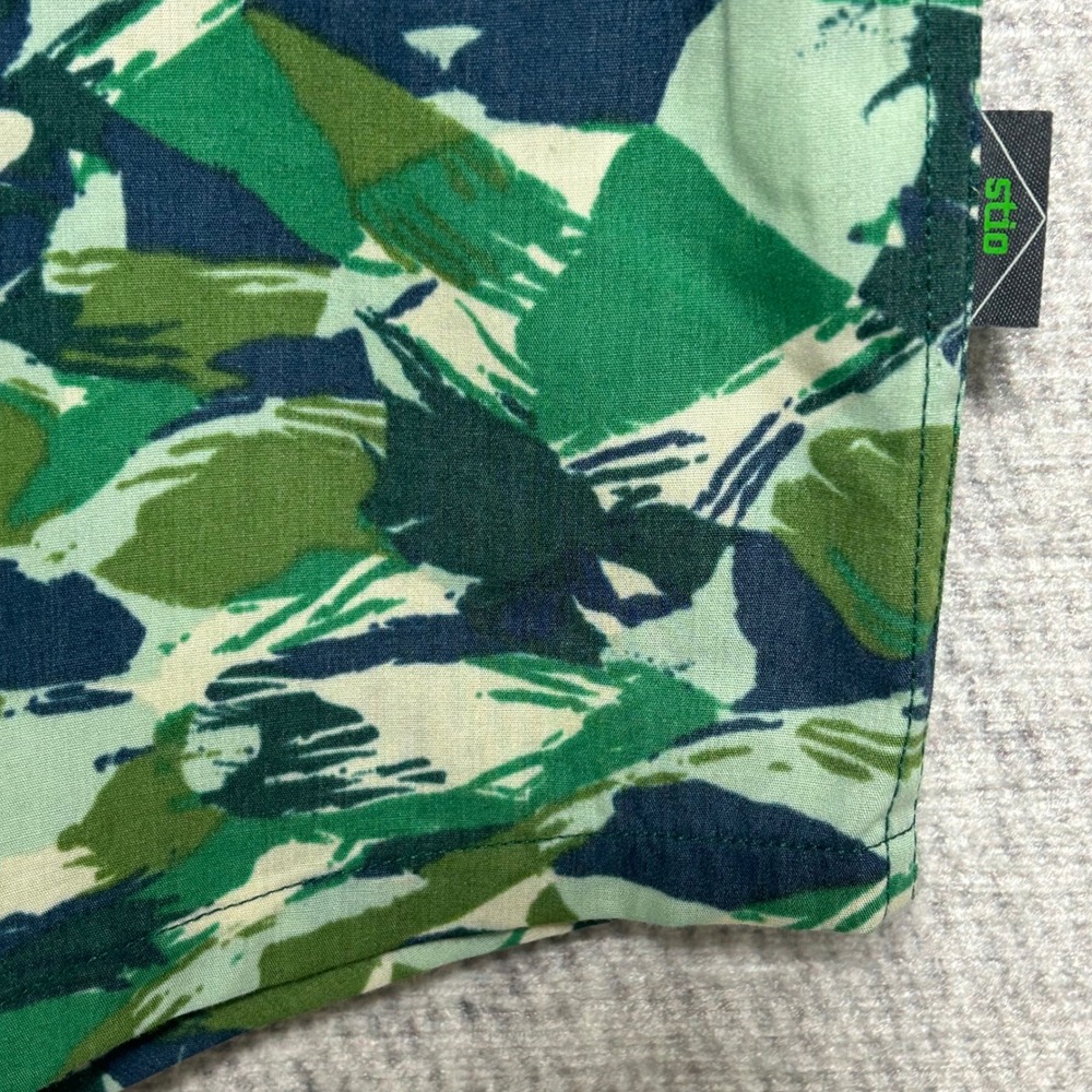 Stio Curtis Camp Shirt Green Lakeside Pine Brushstroke Camo Short Sleeve Mens M - Picture 7 of 11